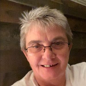 Meet your Posher, Phyllis